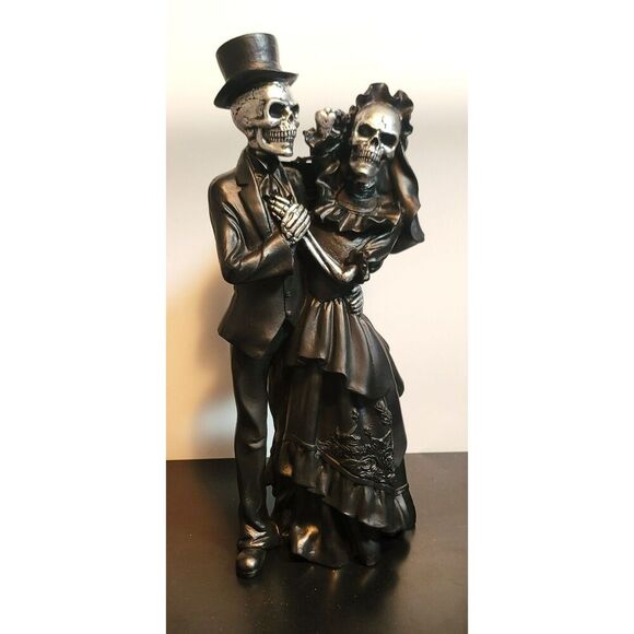 NWT - Day of the Dead Nicole Miller Bride & Groom - Picture 1 of 9